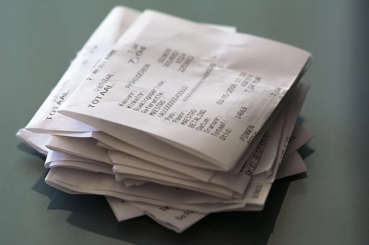 receipts, receipt, pay, shopping, wealth, grocery store, currencies, finance, shop, money, economy, groceries, euros, poverty, power, food bank, salary, ticket, in cash, to borrow, spend money, receipts, receipts, receipt, receipt, receipt, receipt, receipt. Build your own pantry brand discovery list from certification rules, grade standards and receipts